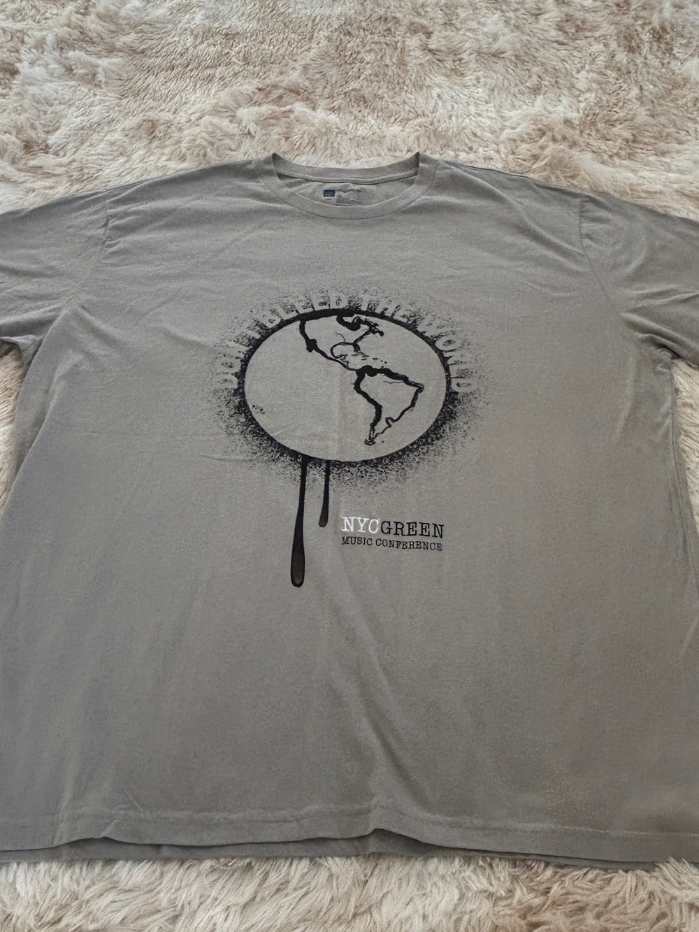 GAP Gray Short-Sleeve Tee with Black Globe Graphic